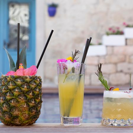 Viento Alacati Hotel (Adults Only) מראה חיצוני תמונה